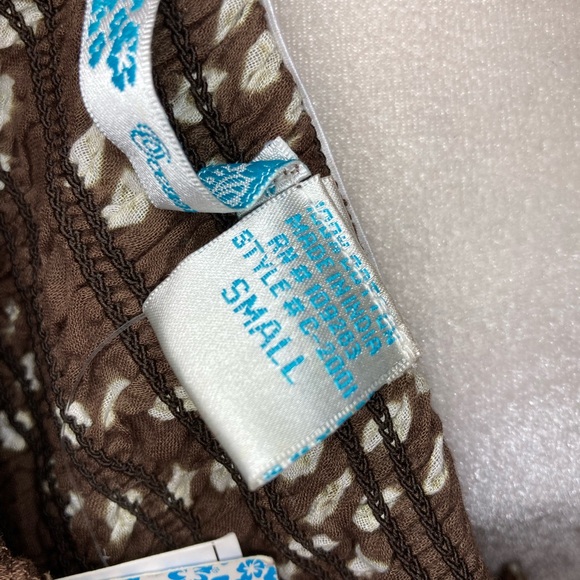 Halter dress with tie dye trim - Picture 3 of 3